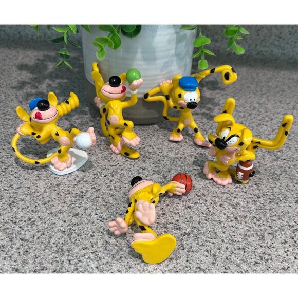 Disney Marsupilami Sports Figurines Figure Set Of 5 Yellow Cartoon Characters - Picture 1 of 5